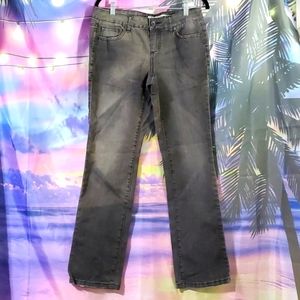 Dkny women's straight leg stretch Denem jeans size 8